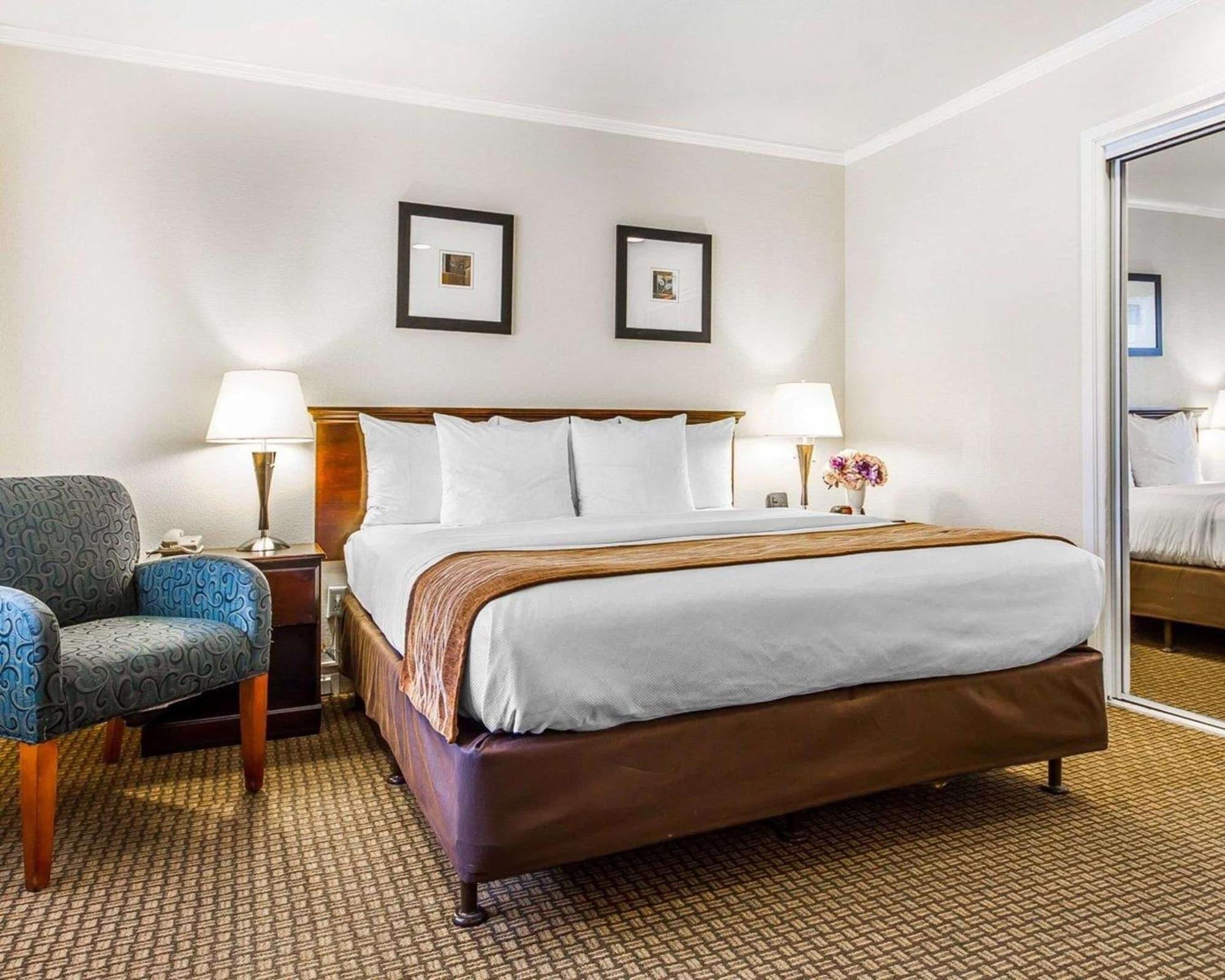 The Inn At 1252 Monterey Bagian luar foto